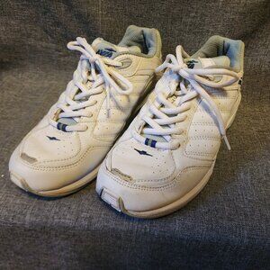 Women's Size 6.5 Avia 375 A375WWLD White Athletic Running Shoes